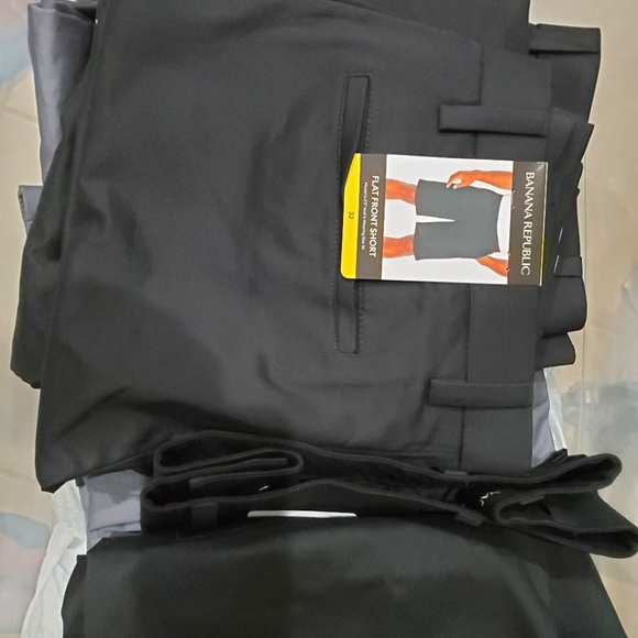 Banana Republic mens short NWT - Picture 1 of 3